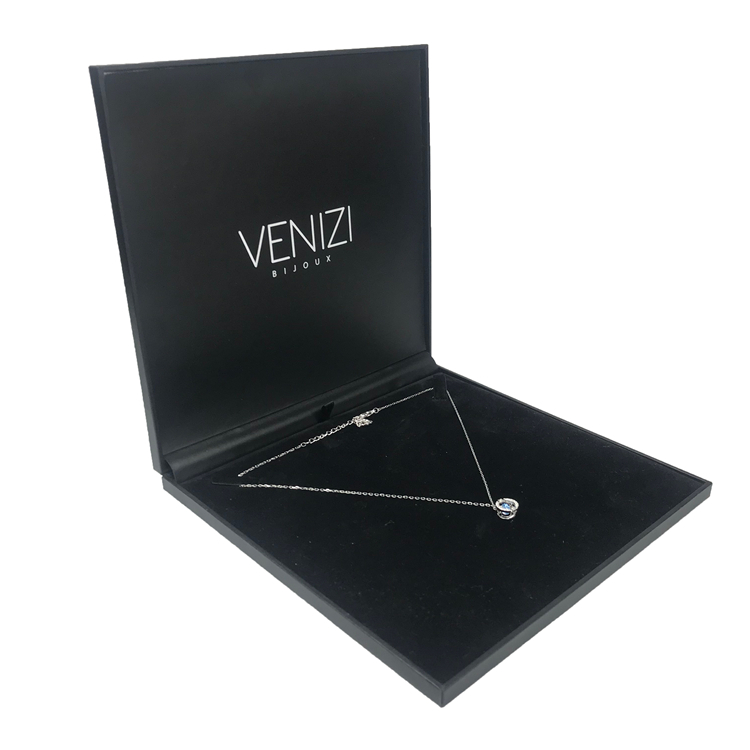 Customized Black Velvet Jewelry Packaging Box